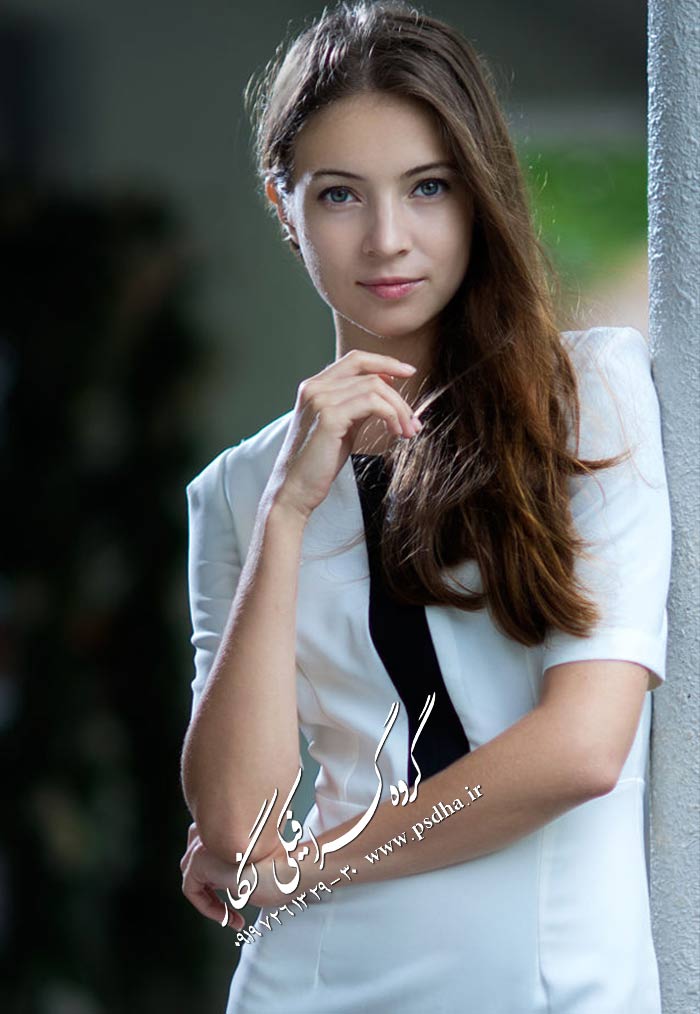 ژست های عکاسی آتلیه ای و حالت دست ها در عکس