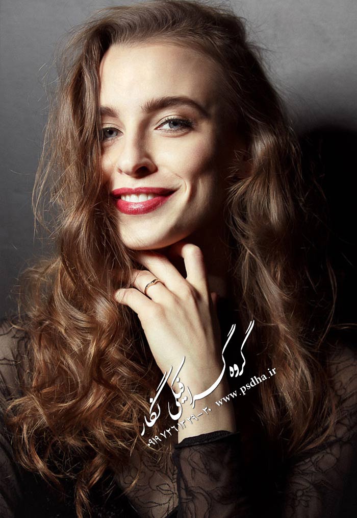 ژست های عکاسی آتلیه ای و حالت دست ها در عکس