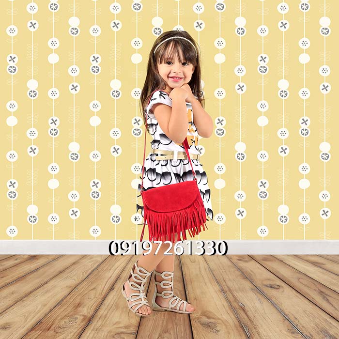 دانلود بکگراند کاغذ دیواری کودک نوزاد