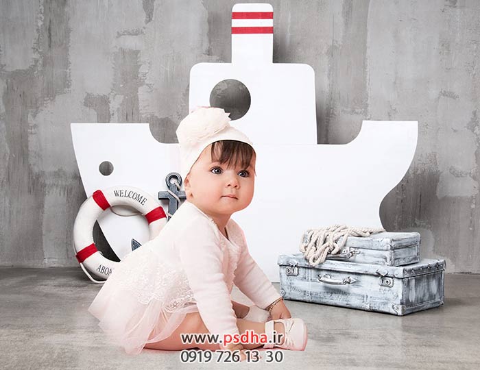 دانلود بک گراند عکس کودک با تم پسرانه و سنتی 