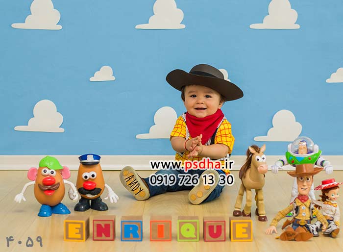 بک دراپ عکس نوزاد با دکور های متنوع
