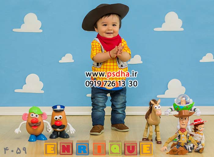 بک دراپ عکس نوزاد با دکور های متنوع
