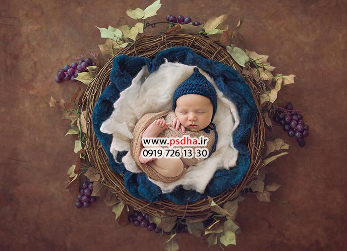 بک گراند ساده با دکور اسباب بازی