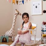 بک دراپ نوزادی برای طراحی کد 4290