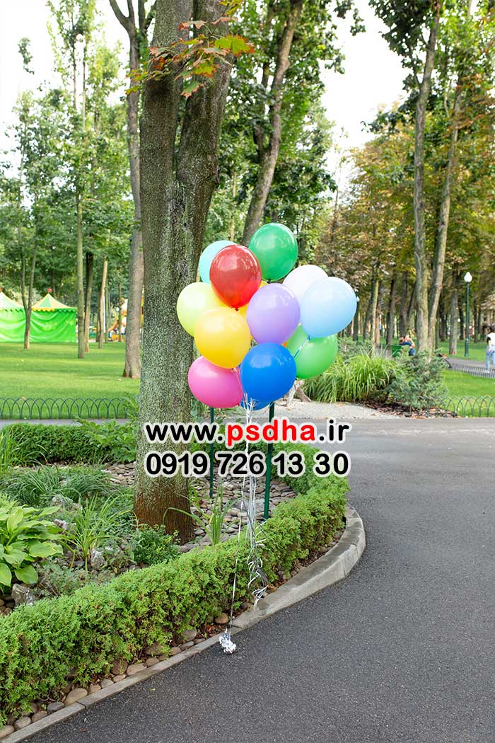 بک دراپ بادکنک آرایی جهت طراحی عکس تولد