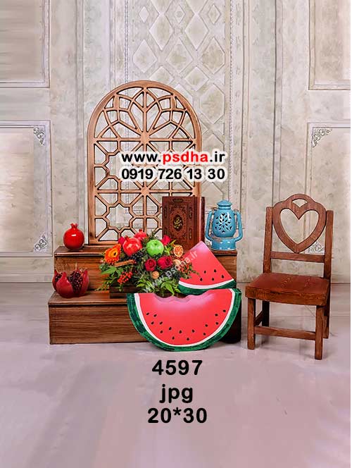 دکور یلدا برای عکس آتلیه کودک 